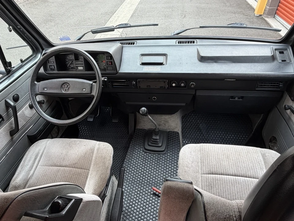 1988 Volkswagen Bay-Window Bus - Image 20 of 21