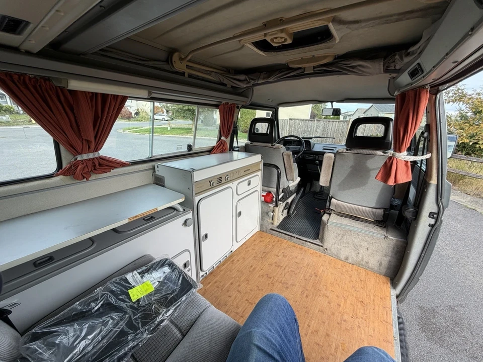 1988 Volkswagen Bay-Window Bus - Image 16 of 21