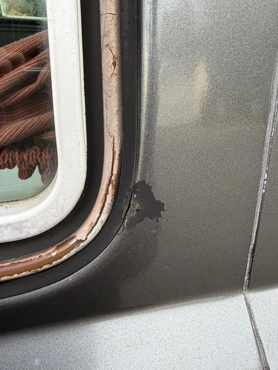 1988 Volkswagen Bay-Window Bus - Image 15 of 21