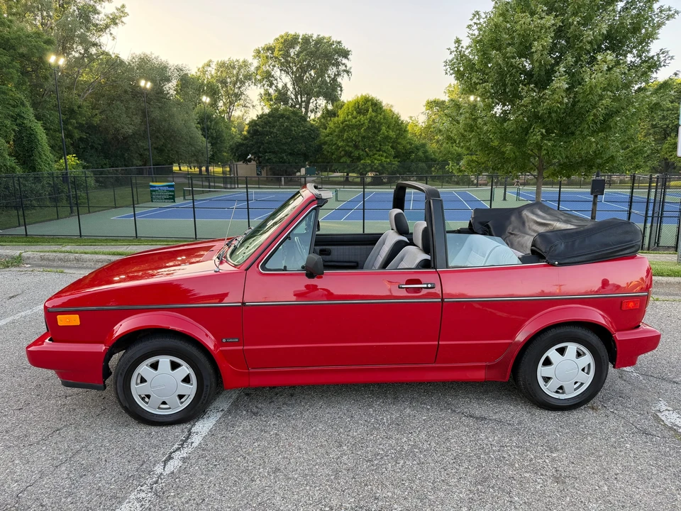 1988 Volkswagen Golf Cabriolet/Rabbit Convertible Mk1 - Image 2 of 31