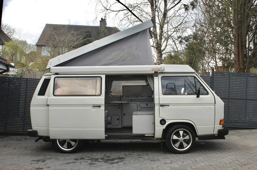 1988 Volkswagen Vanagon - Image 19 of 30