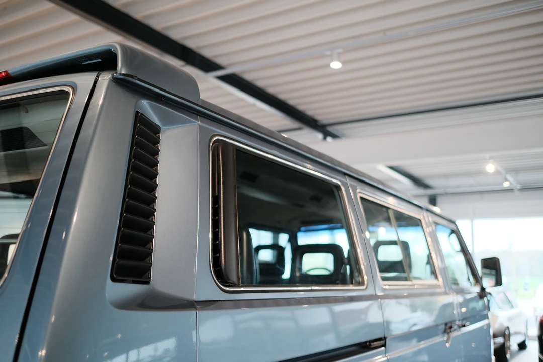 1988 Volkswagen Vanagon - Image 21 of 31