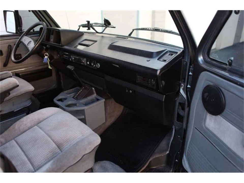 1988 Volkswagen Vanagon - Image 14 of 25