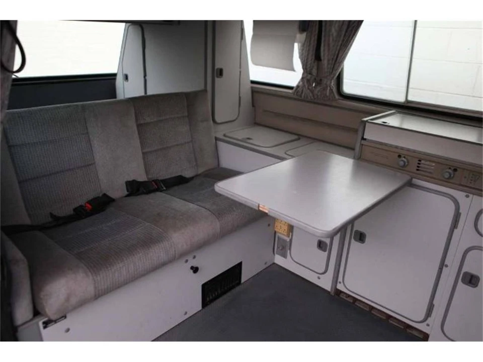 1988 Volkswagen Vanagon - Image 17 of 25