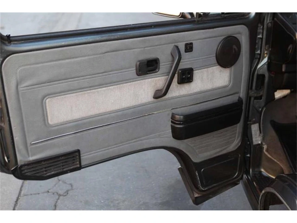 1988 Volkswagen Vanagon - Image 15 of 25