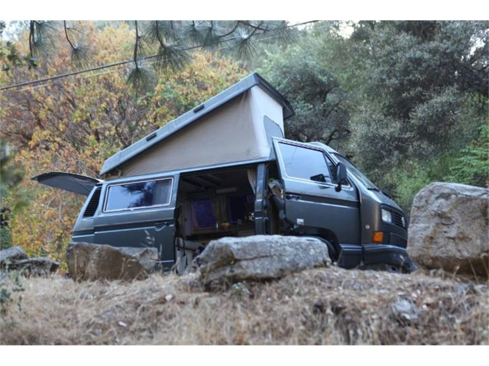 1988 Volkswagen Vanagon - Image 24 of 25
