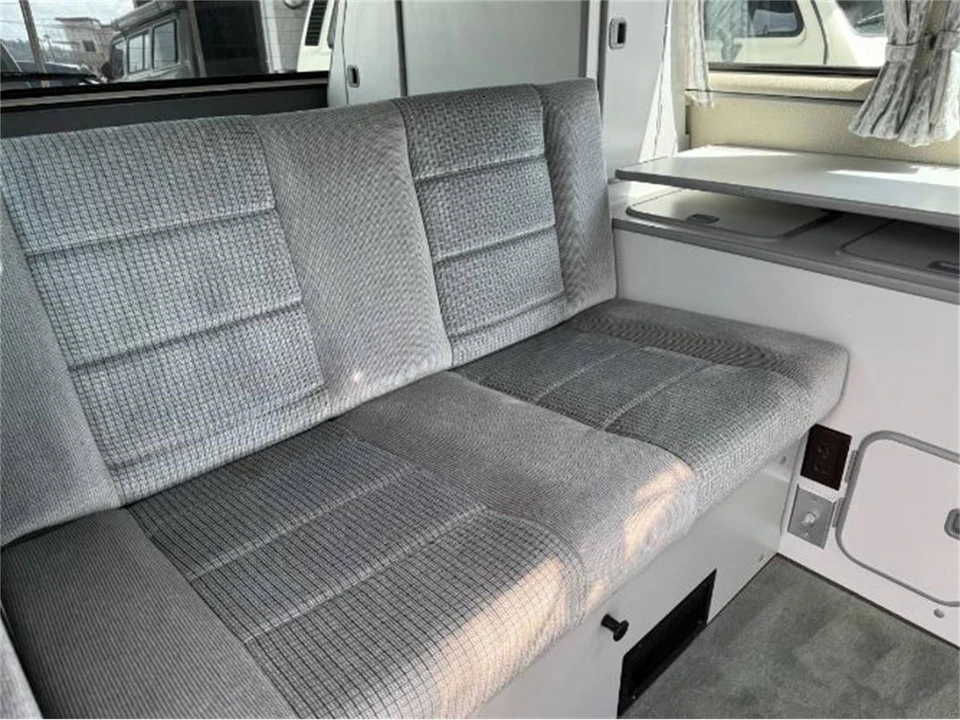 1988 Volkswagen Vanagon - Image 13 of 17