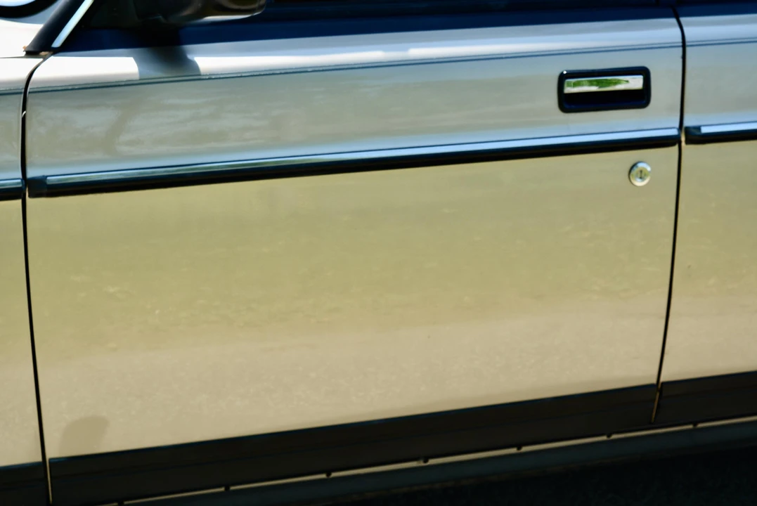 1988 Volvo 244 - Image 18 of 31