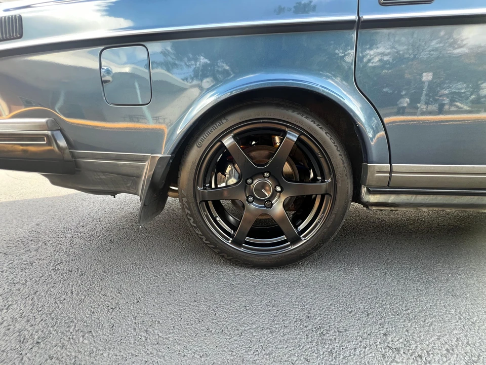1988 Volvo 245 - Image 23 of 31