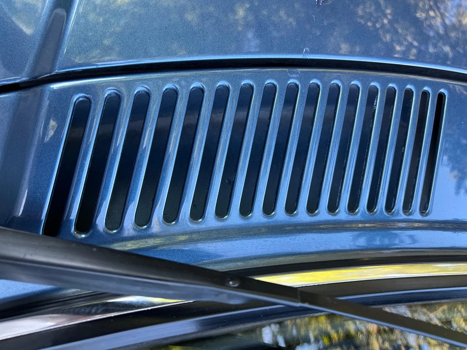 1988 Volvo 245 - Image 15 of 31