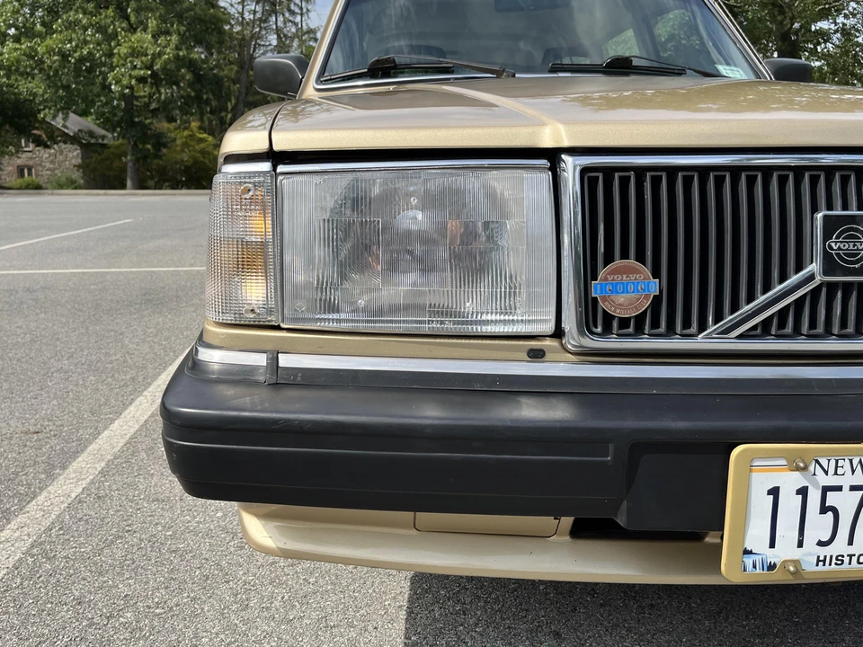 1988 Volvo 245 - Image 22 of 31