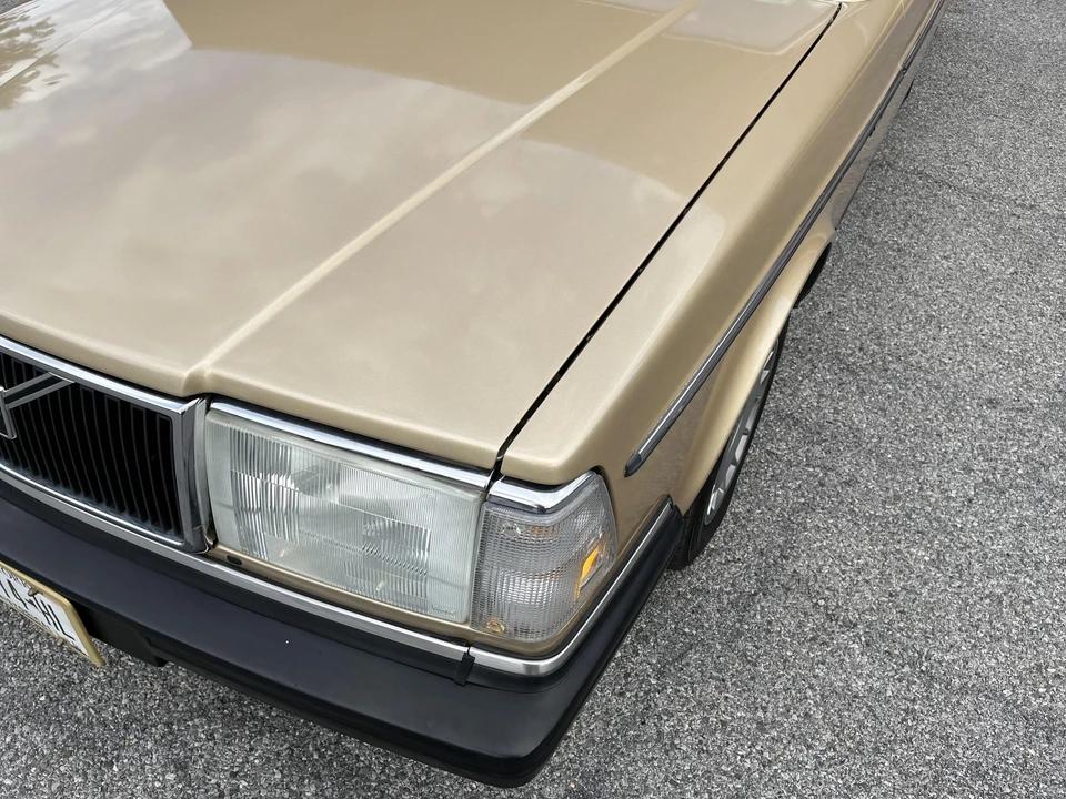 1988 Volvo 245 - Image 26 of 31