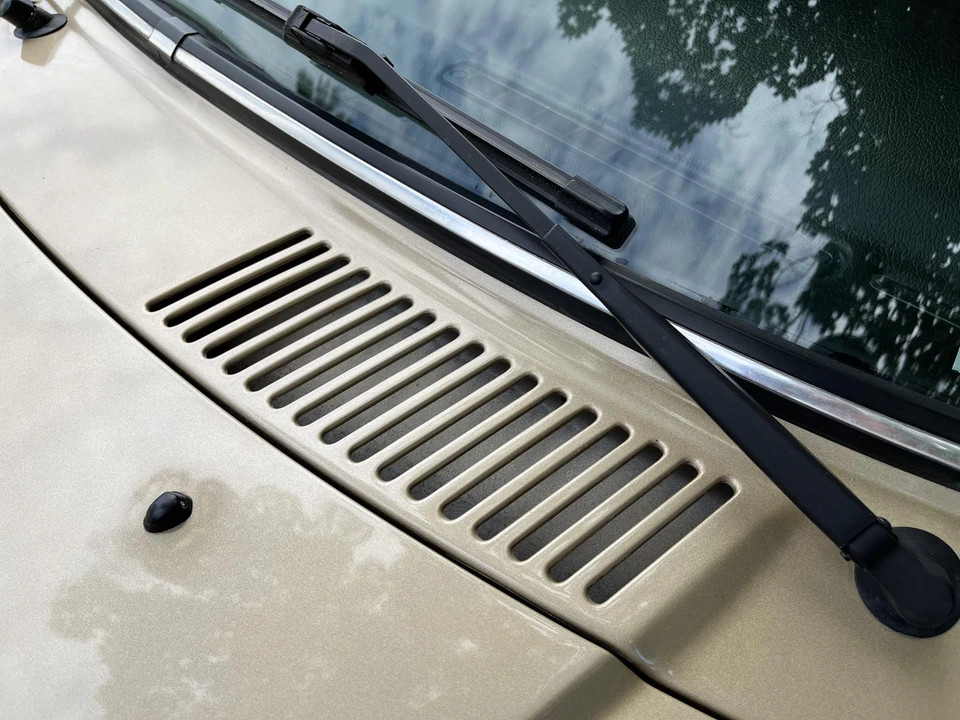 1988 Volvo 245 - Image 28 of 31