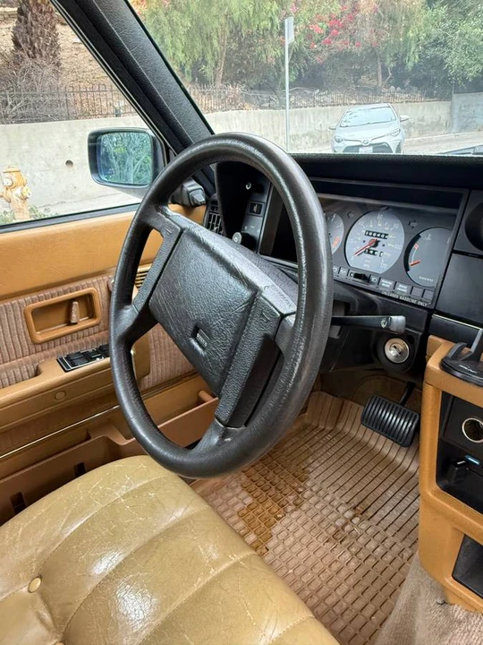 1988 Volvo 244 - Image 14 of 20
