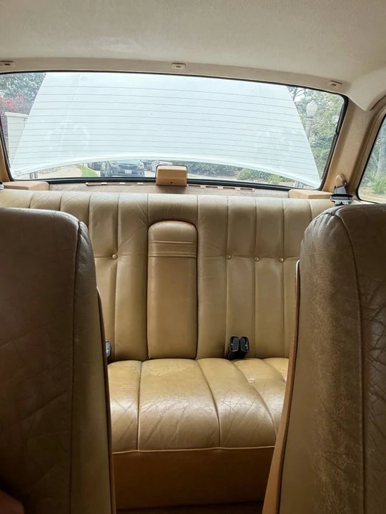 1988 Volvo 244 - Image 12 of 20