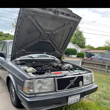 1988 Volvo 240 GL Sedan 4D