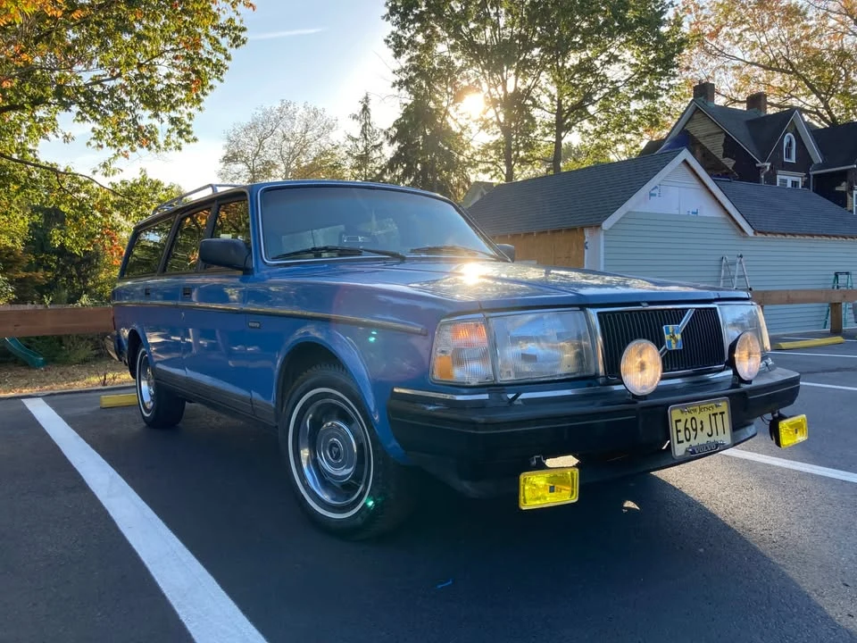1988 Volvo 244 - Image 2 of 7