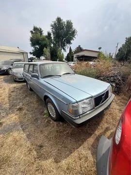 1988 Volvo 240 Wagon 4D