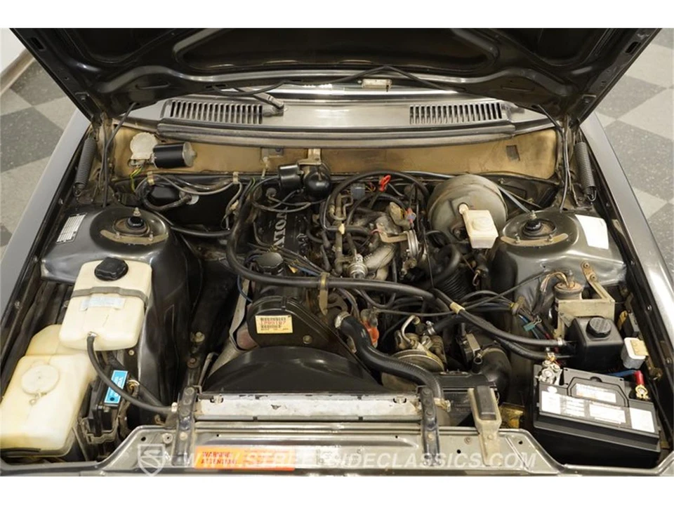 1988 Volvo 244 - Image 4 of 31