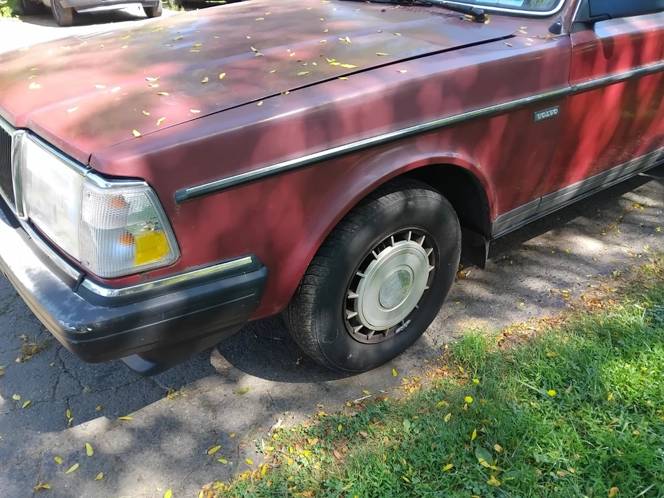 1988 Volvo 200 Series - Image 12 of 21