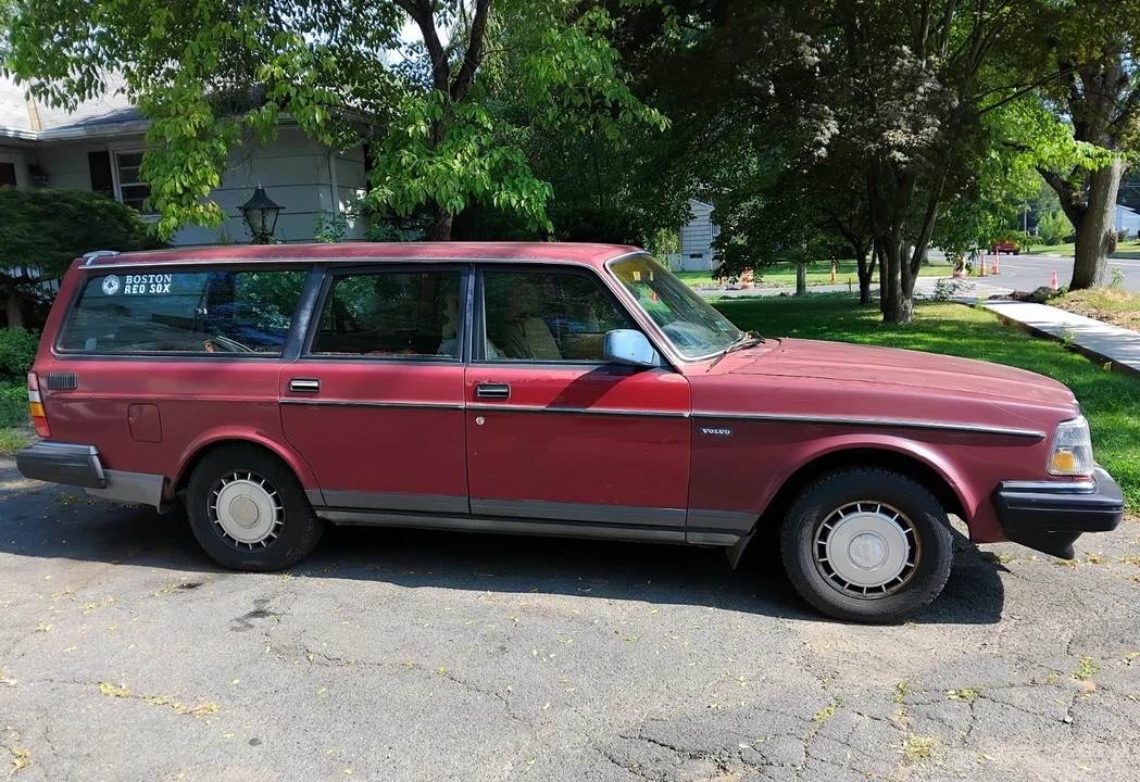 1988 Volvo 200 Series - Image 11 of 21