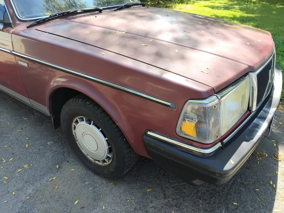 1988 Volvo 200 Series - Image 13 of 21