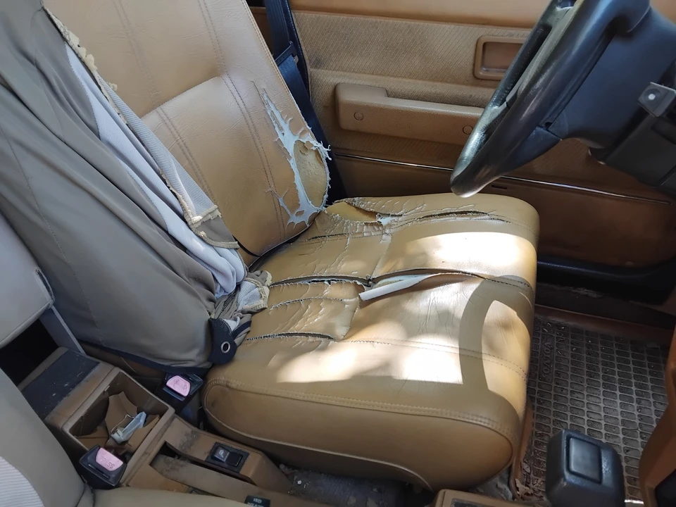 1988 Volvo 200 Series - Image 9 of 21