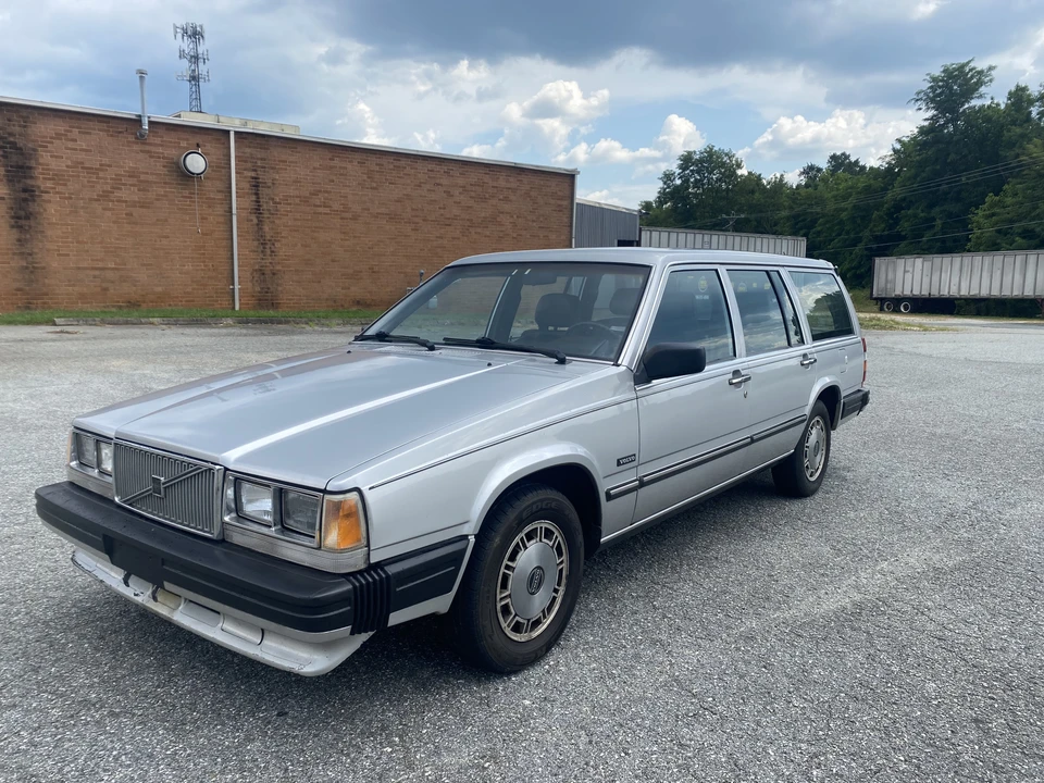1988 Volvo 740 - Image 3 of 31