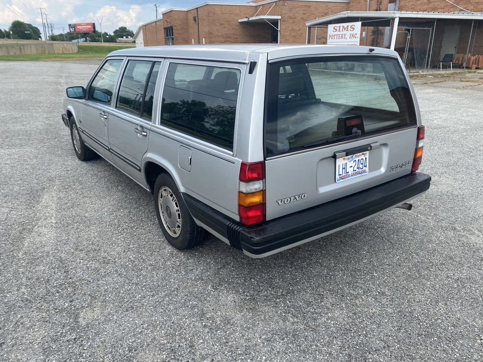 1988 Volvo 740 - Image 5 of 31