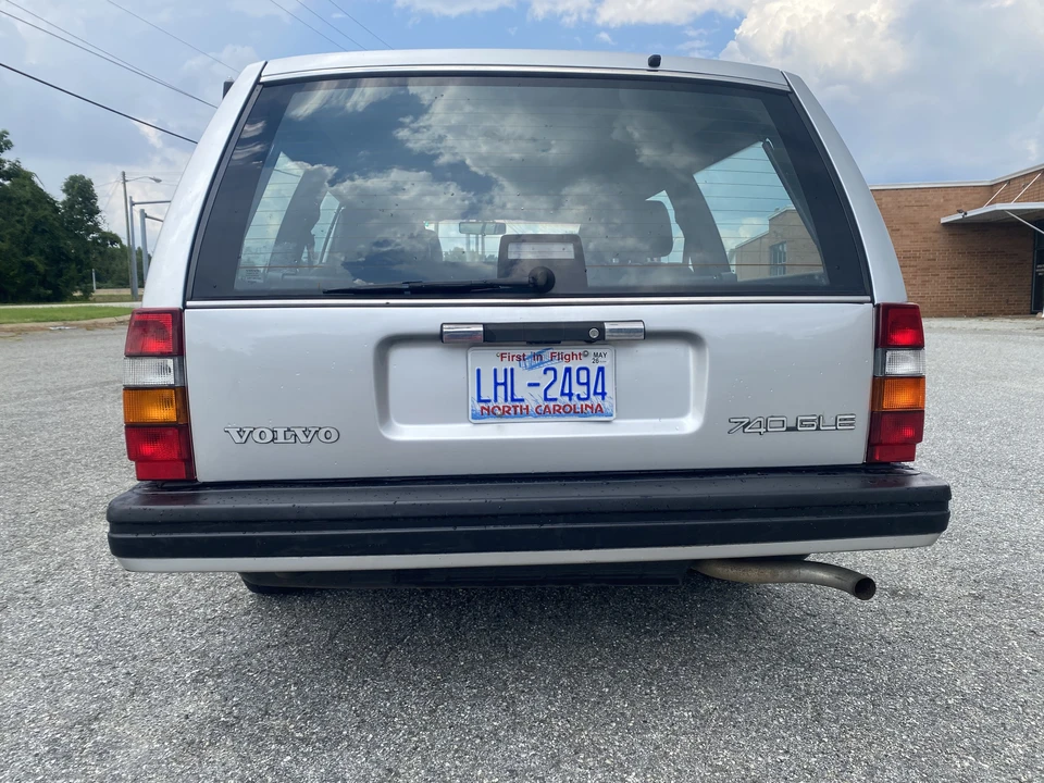 1988 Volvo 740 - Image 8 of 31