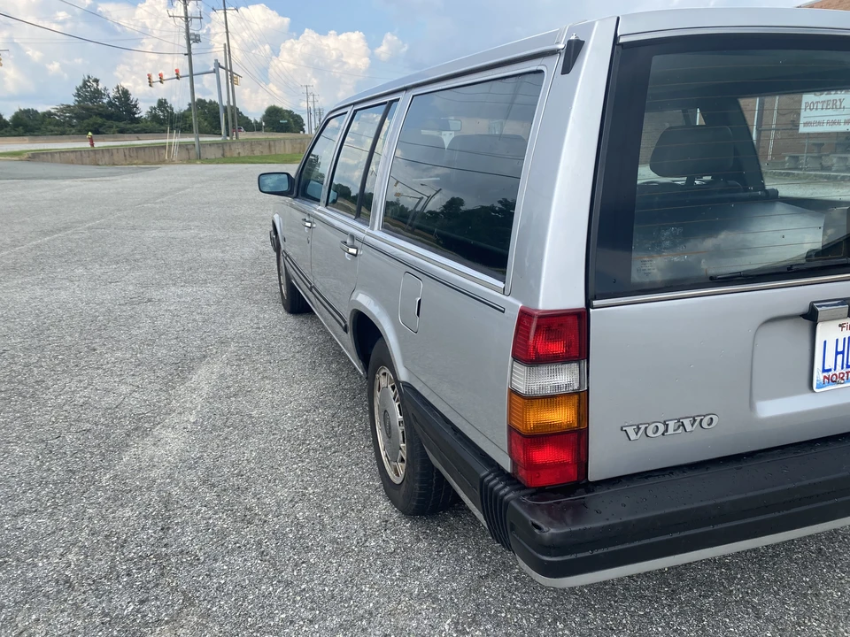 1988 Volvo 740 - Image 6 of 31