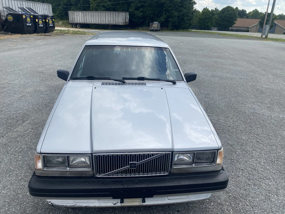 1988 Volvo 740 - Image 13 of 31