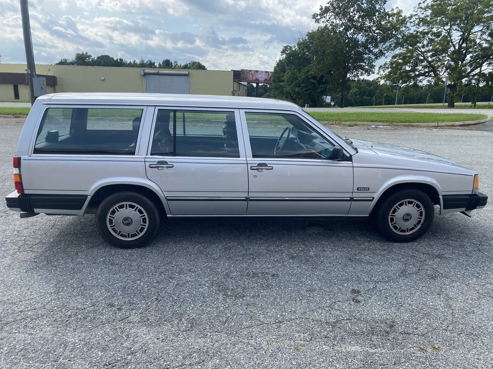 1988 Volvo 740 - Image 12 of 31