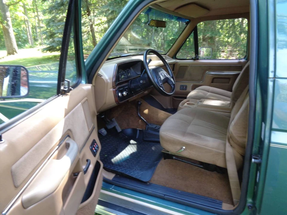 1988 Ford Bronco 4th Gen - Image 5 of 14