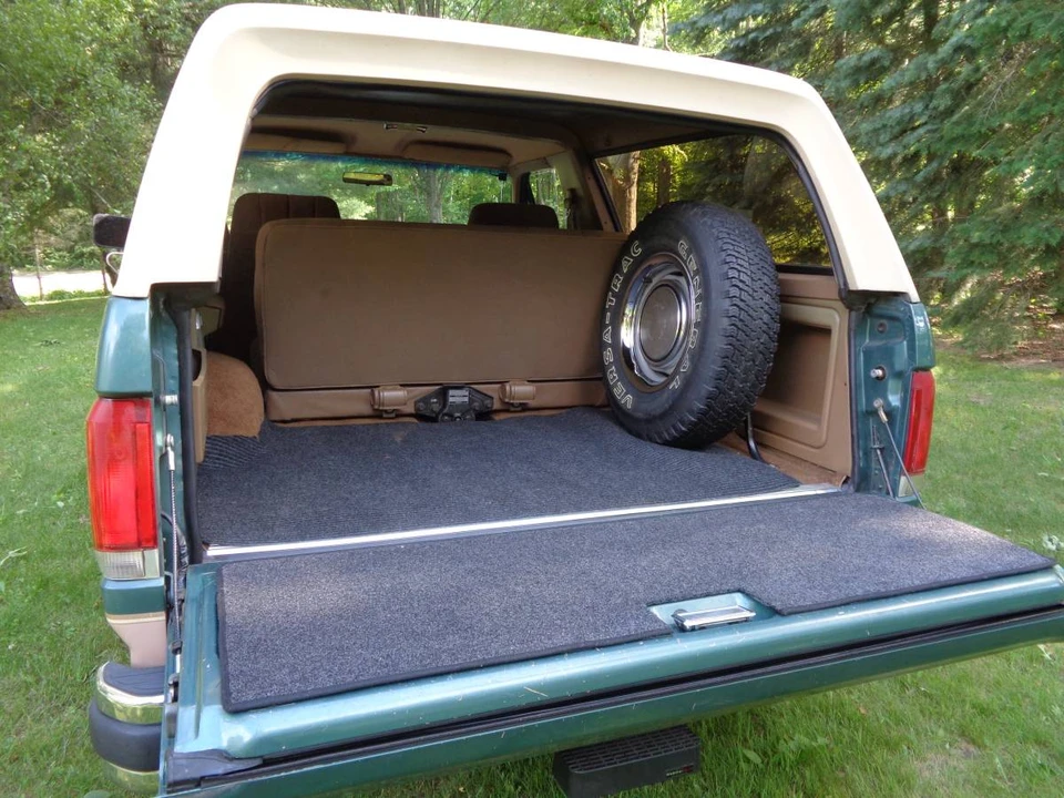 1988 Ford Bronco 4th Gen - Image 4 of 14