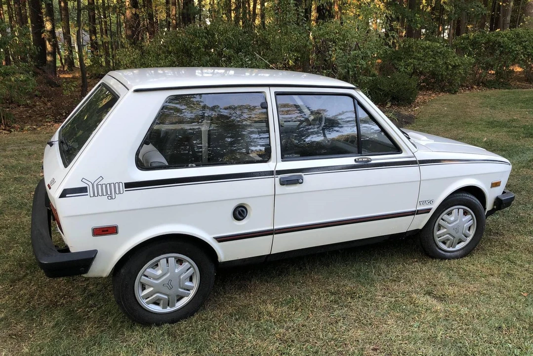 1988 Yugo - Image 4 of 31