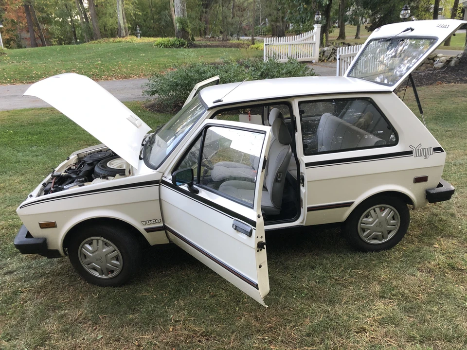 1988 Yugo - Image 7 of 31