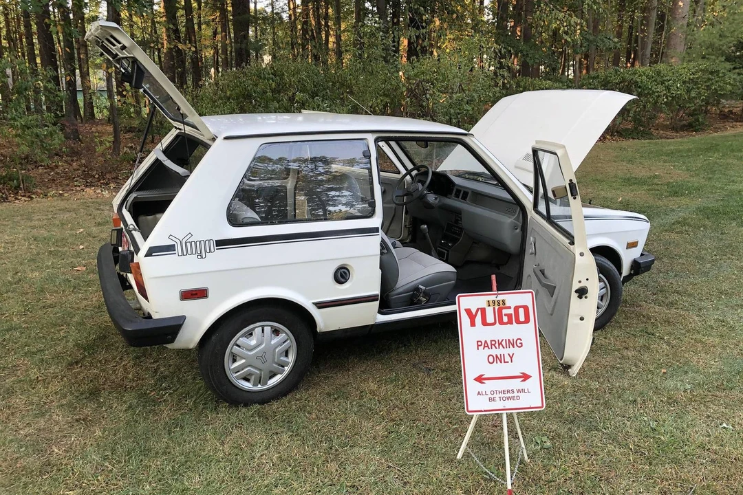 1988 Yugo - Image 3 of 31