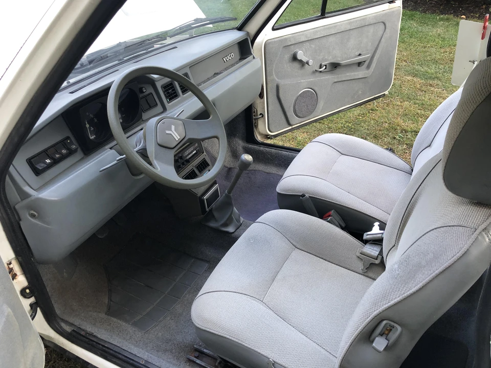 1988 Yugo - Image 27 of 31