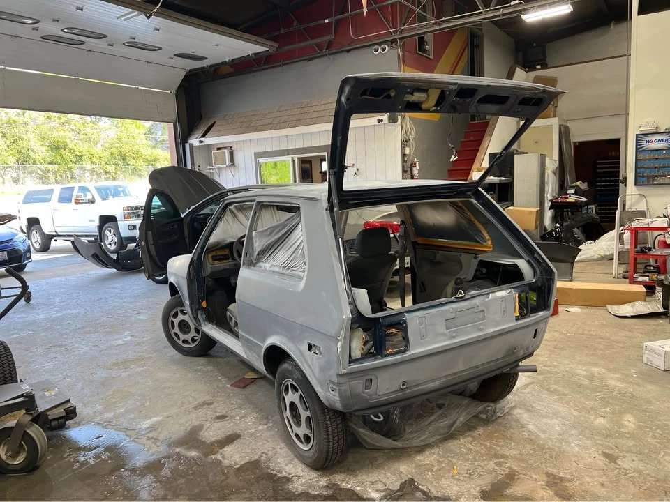 1988 Yugo - Image 7 of 10