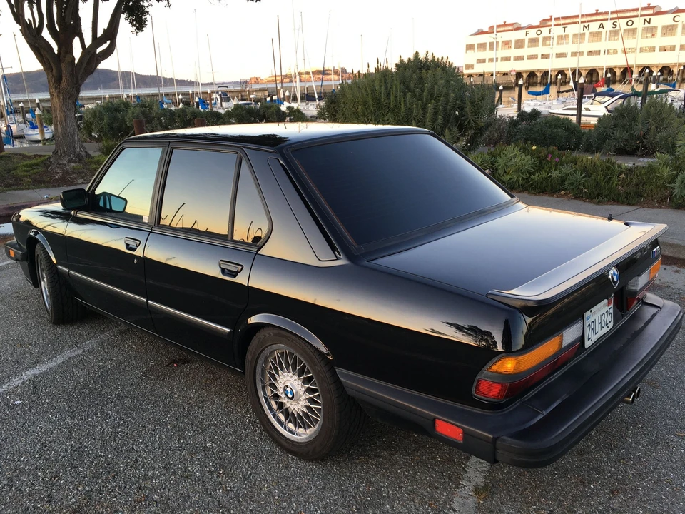 1988 BMW E28 M5 - Image 3 of 4