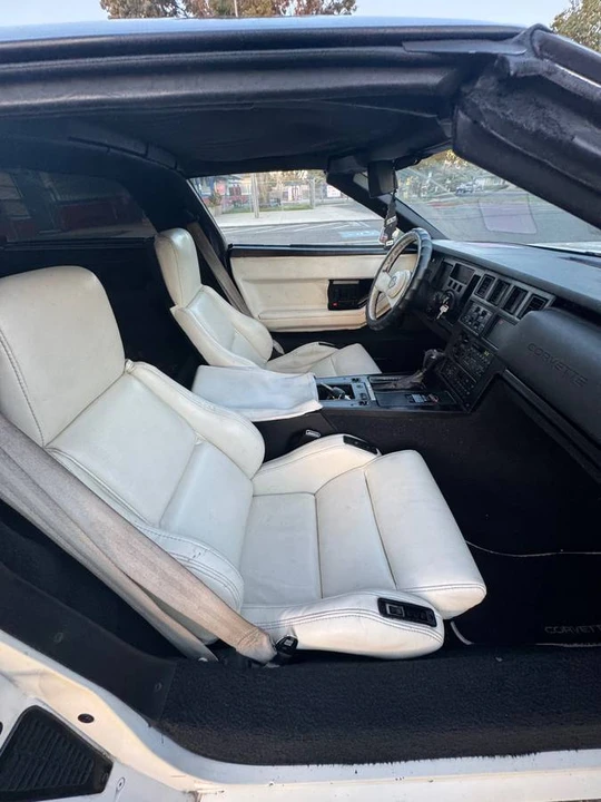 1988 Chevrolet Corvette C4 - Image 12 of 14