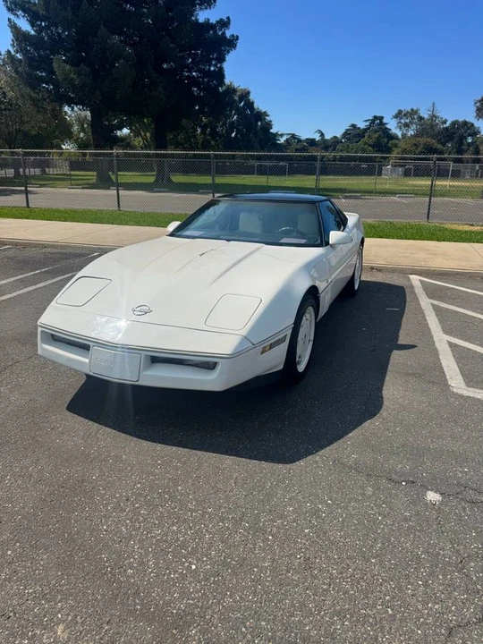 1988 Chevrolet Corvette C4 - Image 7 of 14