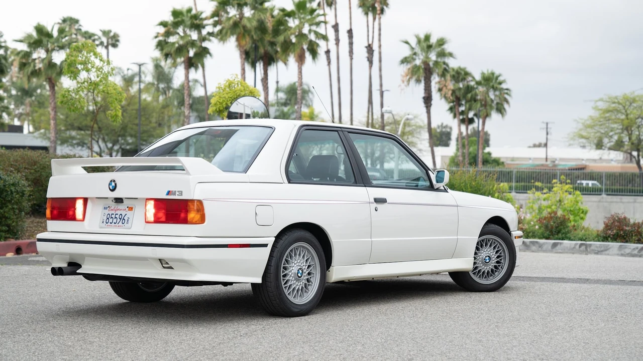 1988 BMW E30 M3 - Image 7 of 24