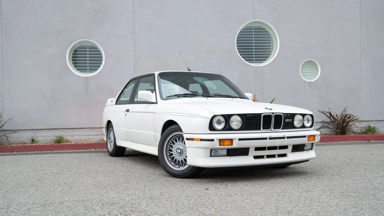 1988 BMW E30 M3 - Image 8 of 24