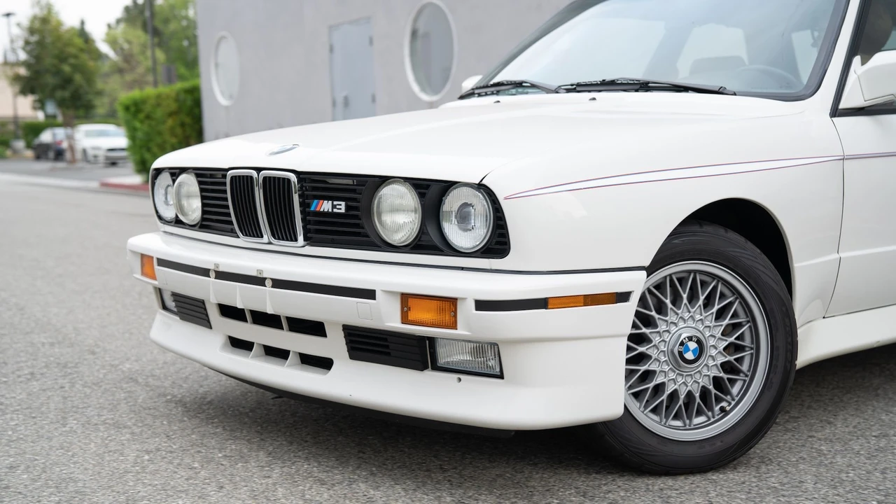 1988 BMW E30 M3 - Image 9 of 24
