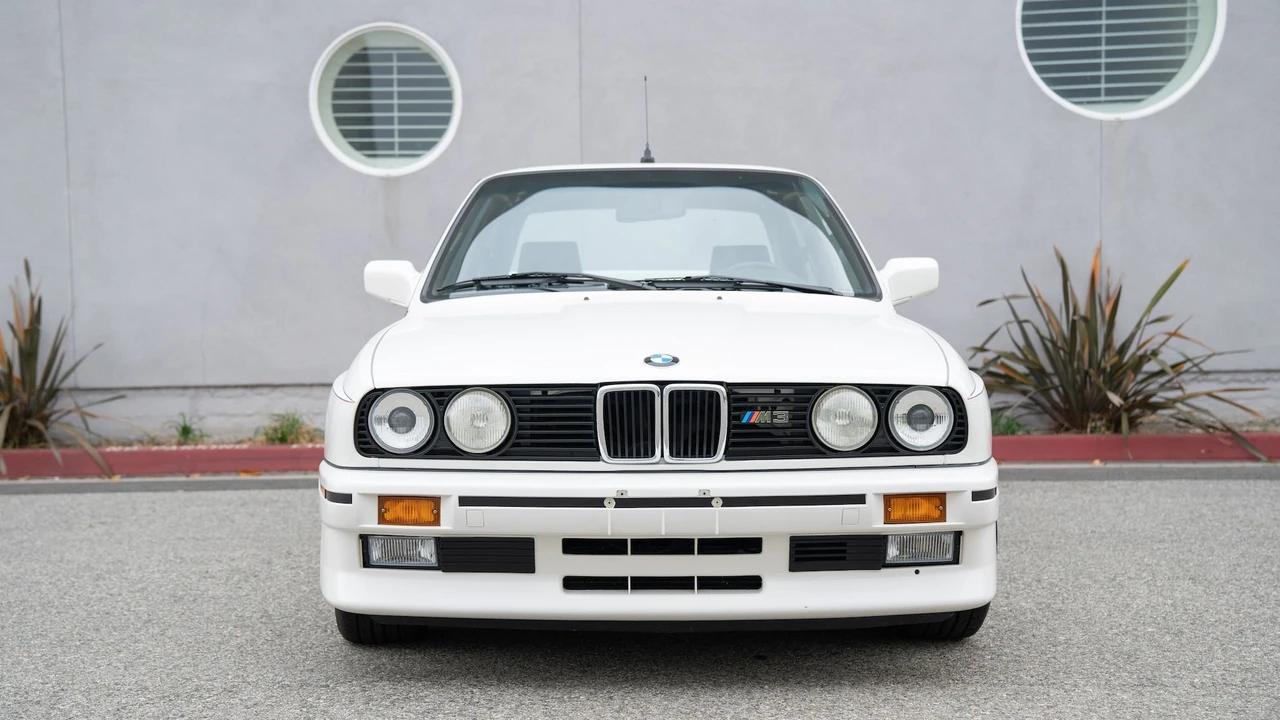 1988 BMW E30 M3 - Image 10 of 24