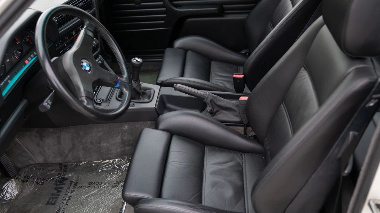 1988 BMW E30 M3 - Image 14 of 24