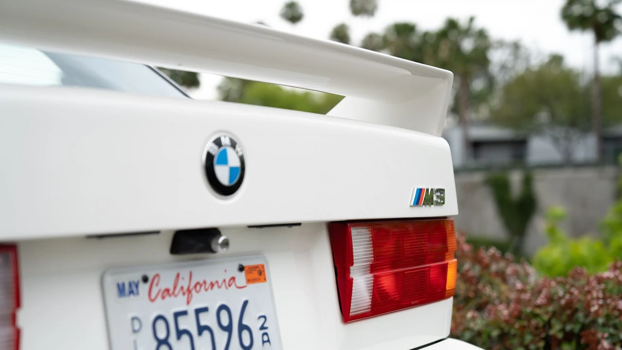 1988 BMW E30 M3 - Image 19 of 24