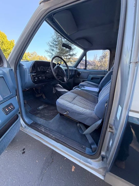 1988 Ford Bronco 4th Gen - Image 16 of 17
